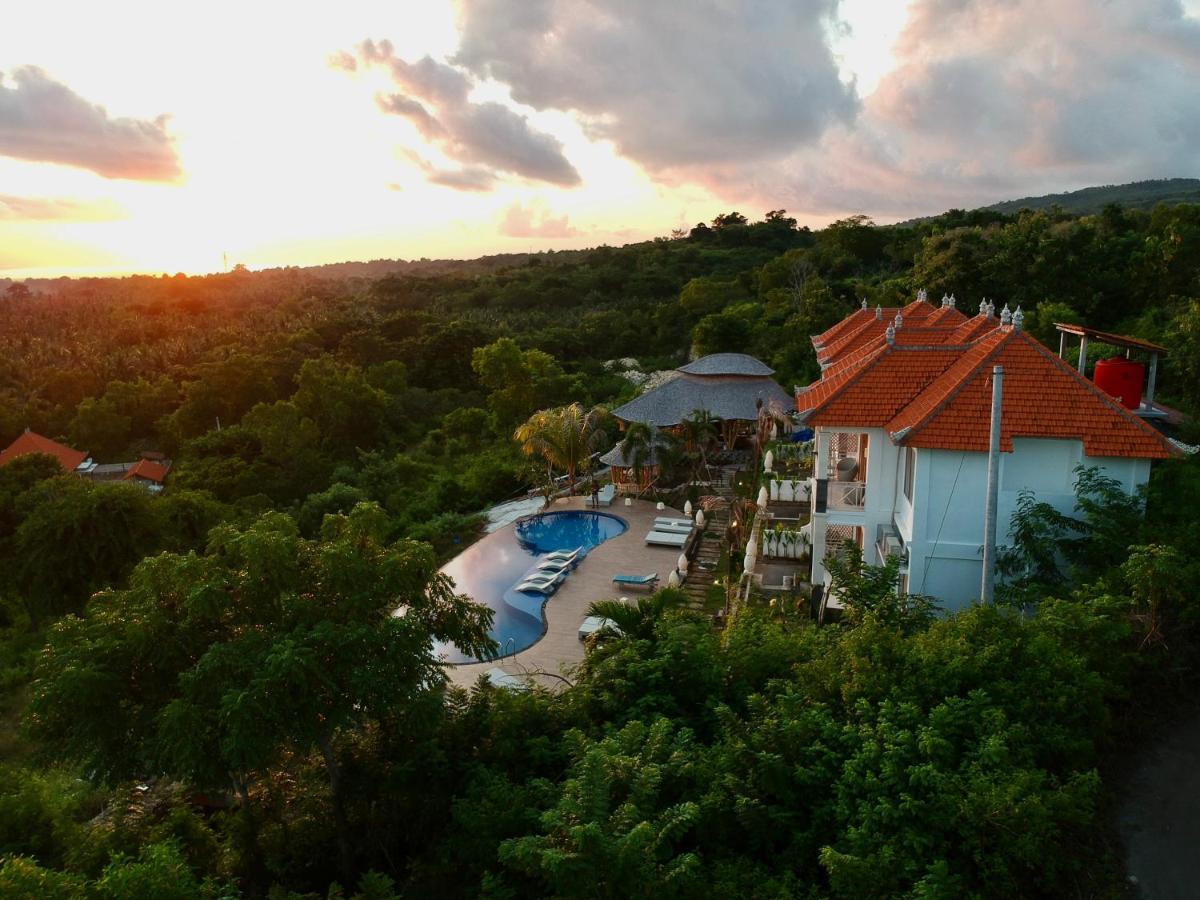 The Kama Hotel Batununggul Екстериор снимка