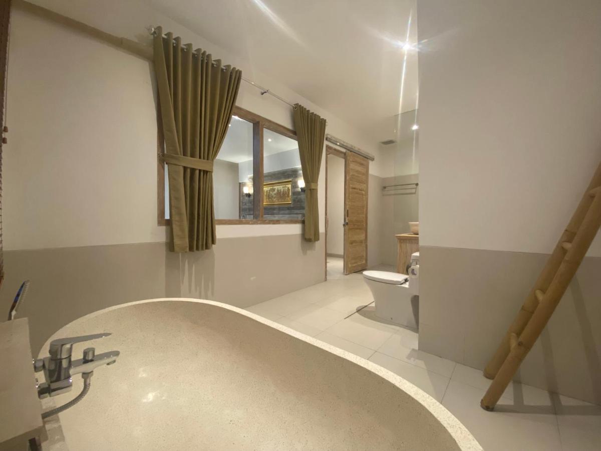 The Kama Hotel Batununggul Екстериор снимка